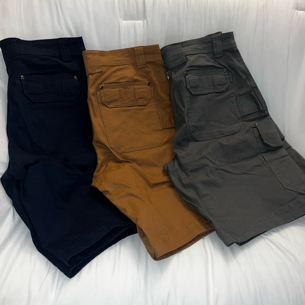 Duluth Trading Co FLEX FIREHOSE cargo shorts